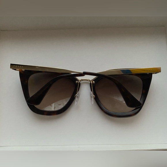 Prada Pr 53SS Catwalk Sunglasses - Picture 2 of 7